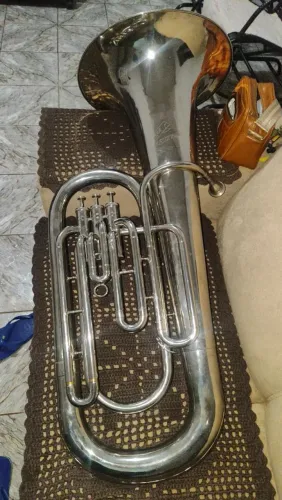 Tuba