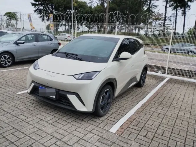 BYD Dolphin Mini (Elétrico) 2025