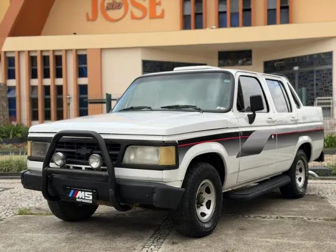 Chevrolet D-20 S / Luxe 3.9/4.0 Diesel 1994
