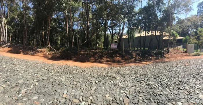 LOTE - à venda