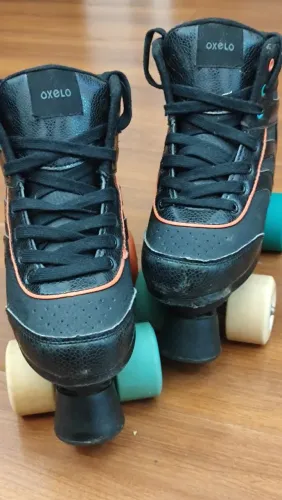Patins Infantil Oxelo tam 33 excelente estado