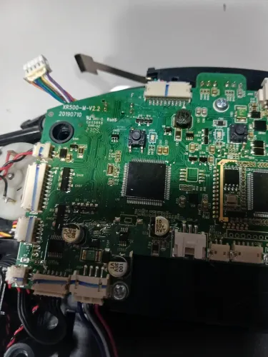 Placa mãe robô kabum 700 ou Liectroux xr500