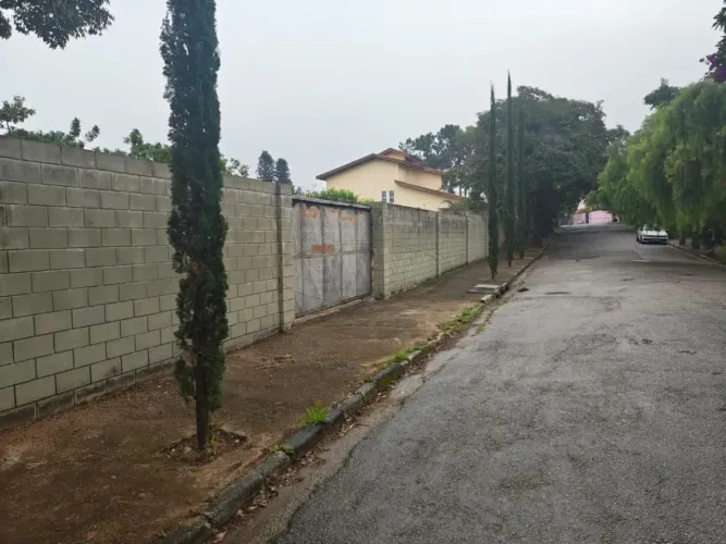 Terreno à Venda no Jardim Bandeirantes em Sorocaba | 613,80 m² com 35,80 m de Frente