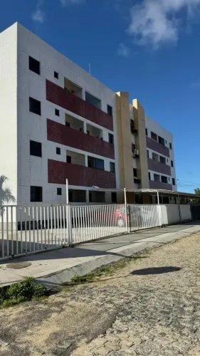 02 Quartos 1 Andar Posição Nascente Sul Frente rua nos Bancários