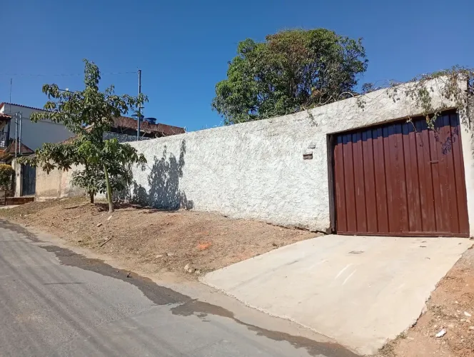 Vendo casa Nazaré contagem