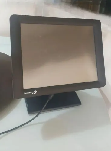 Monitor Touch-screen Bematech