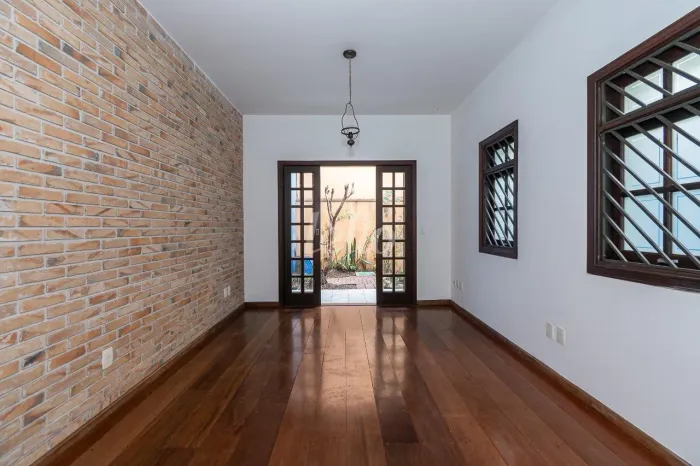Casa 3 quartos para alugar no(a) Vila Ema