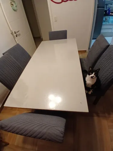 Mesa jantar com 6 lugares