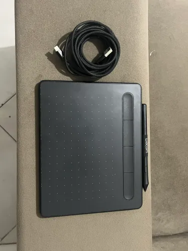 Mesa Digitalizadora Wacom CTL4100