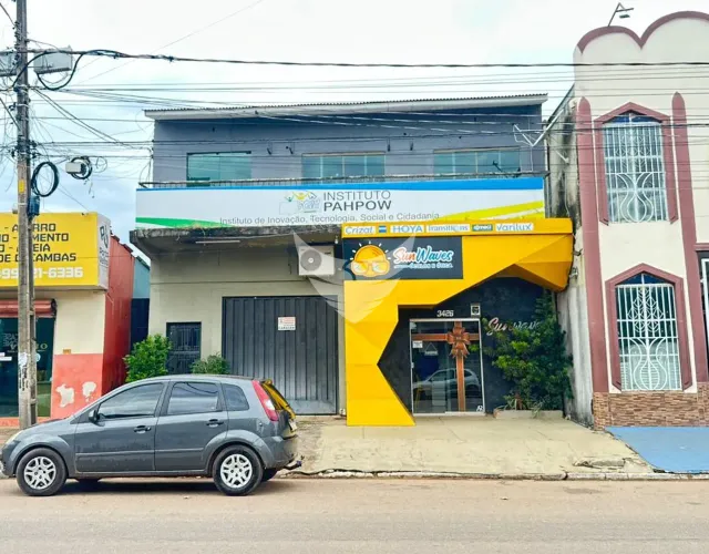 CASA NO PISO SUPERIOR CIDADE DE PORTO VELHO