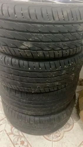 Rodas 20 com 4 pneus novos