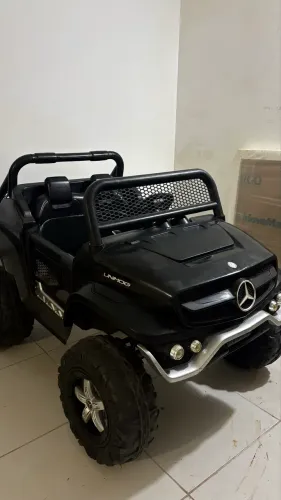Carro elétrico de criança