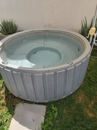 Vendo SPA hidro motor novo ! De fibra durabilidade muito tempo!