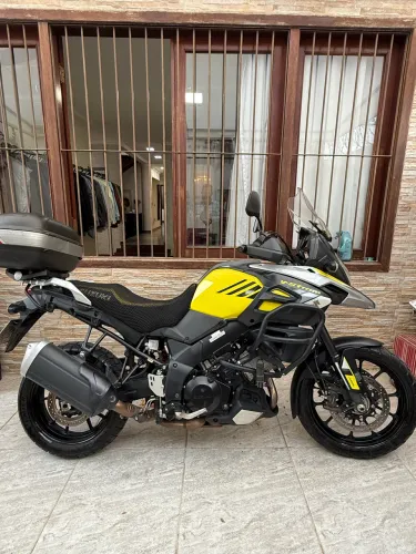 Oportunidade, moto sem detalhes 
