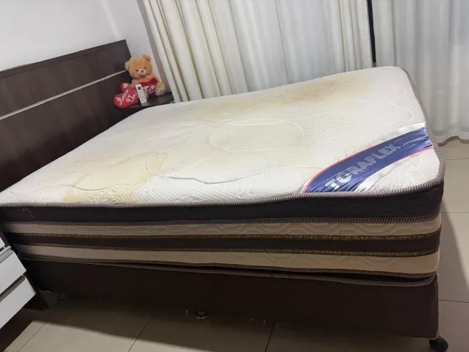 Colchão com cama 