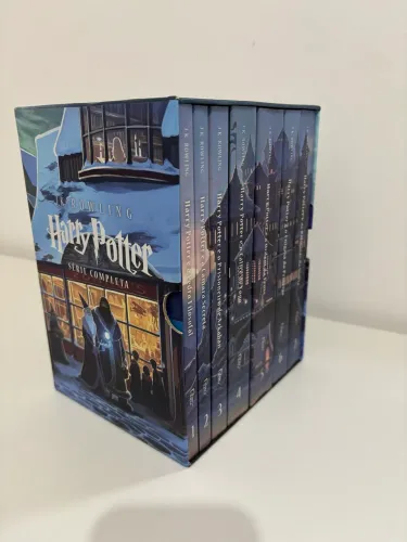 Box Harry Potter em excelente estado