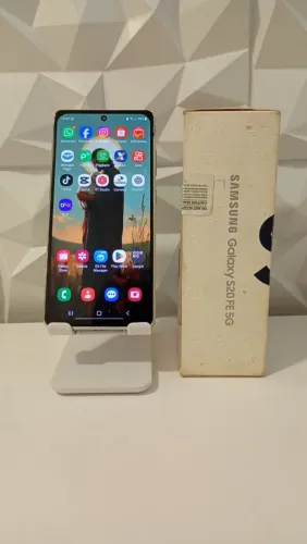 Samsung s20 fe troco ou vendo