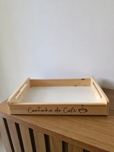 Vendo bandeja cantinho do café