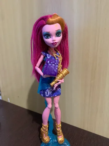 boneca monster high gigi grant