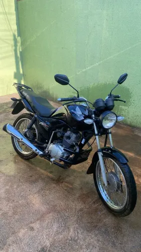 Vende-se moto Fan 125c 2013