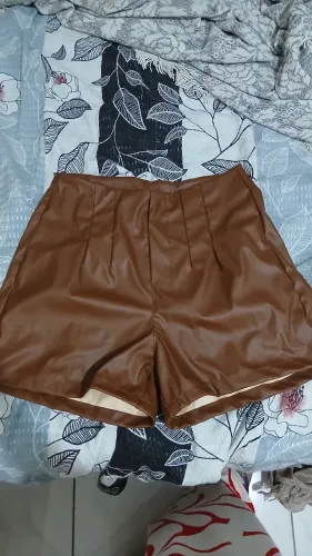 Short de courino Marrom