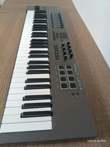 Teclado Controlador Impact LX61 