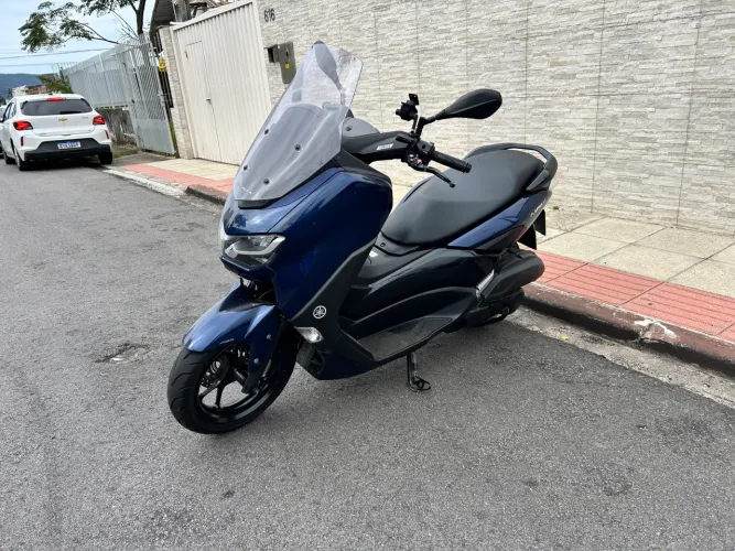 Nmax muito nova