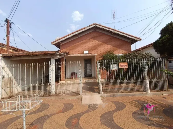Casa com 5 dormitórios à venda, 109 m² por R$ 250.000,00 - Jardim Santa Rita - Leme/SP
