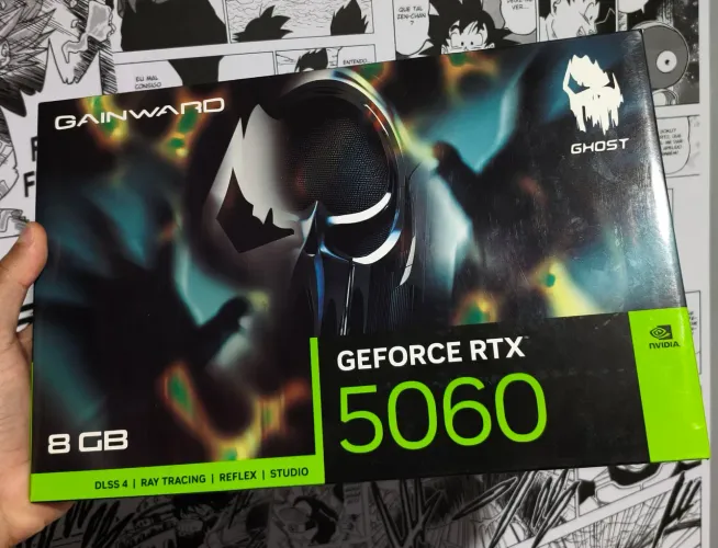 PLACA DE VIDEO RTX 5060 8GB LACRADA. VENDO OU TROCO