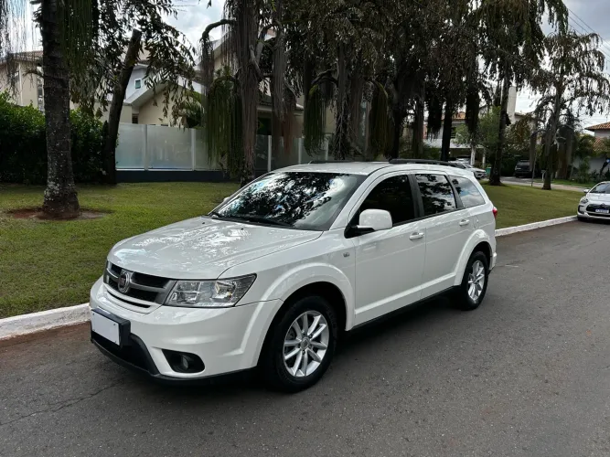 Fiat Freemont 2.4 16V 5P Aut. 2014