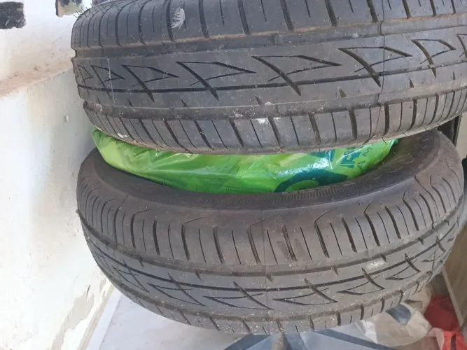 Pneu firestone 175/65r14