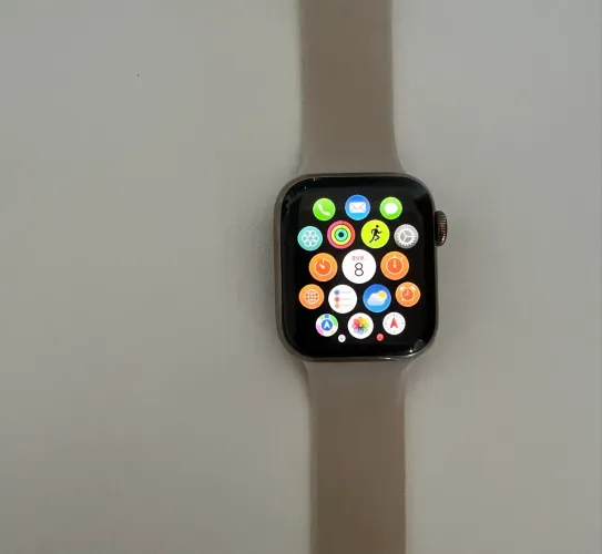 Apple Watch Séries 5/40mm Gold