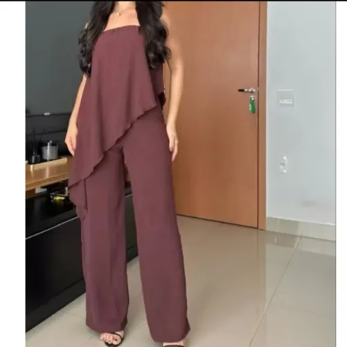 Macacão pantalona longo feminino assimétrico tomara que caia