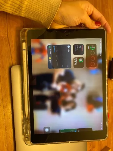 Ipad 9 geracao - 64 gb - Usado - sem marcas de uso - sempre com capa e pelicula
