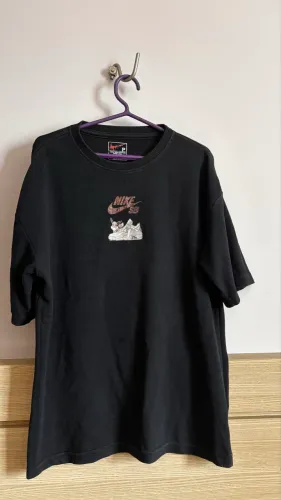 Camisa Nike SB Pokemon