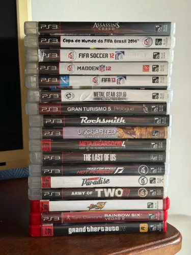 Lote 17 Jogos PS3: The Last of Us, GTA IV, Uncharted 3, Metal Gear Solid 4