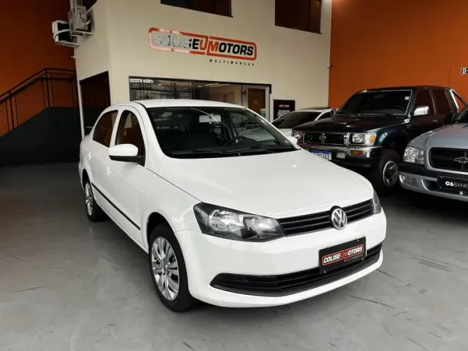 Volkswagen Voyage 1.0 Flex 12V 4P 2015