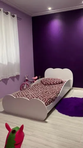 Vendo cama de solteiro infantil 