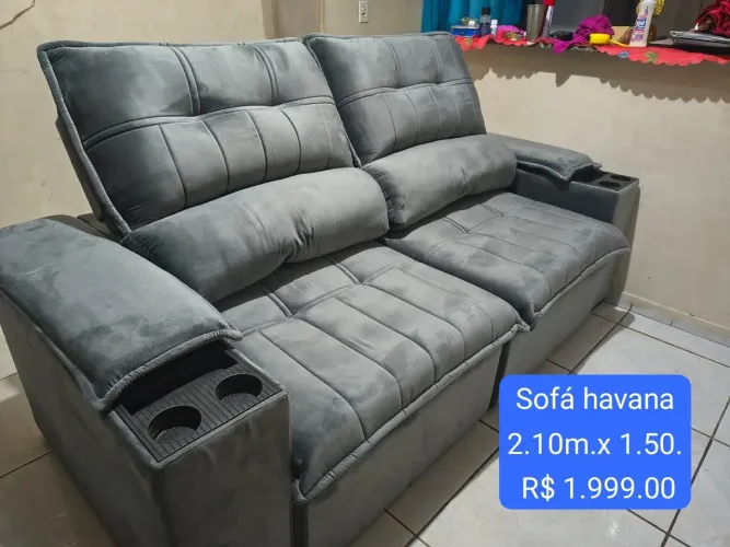 Sofá retrátil e reclinável 