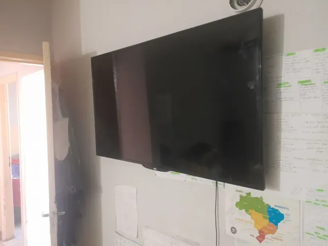 TV 50 POLEGADAS AOC (NÃO É SMART)