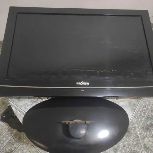 TV 32" LCD LED PROVIEW COM DEFEITO - Aceito Cartão