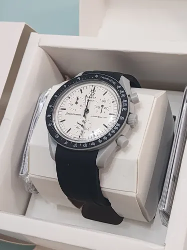 Omega Moonswatch 1965