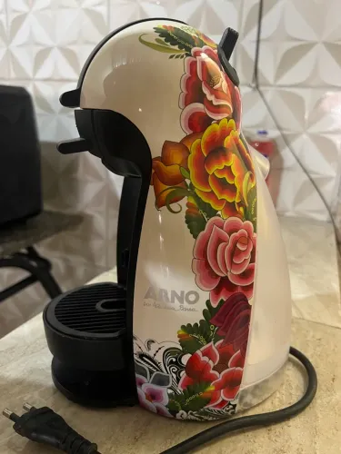 Cafeteira Arno Dolce Gusto Floral