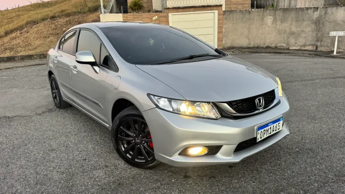 Honda Civic Sedan LXS 1.8/1.8 Flex 16V Aut. 4P 2014