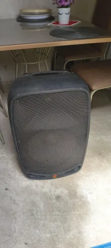Caixa amplificada