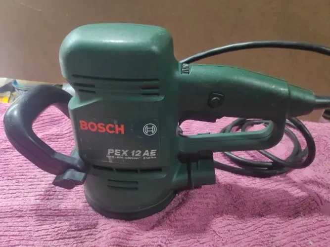 Lixadeira roto orbital profissional Bosch