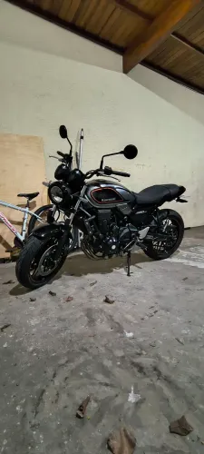 Oportunidade Kawasaki 650rs futura quitação