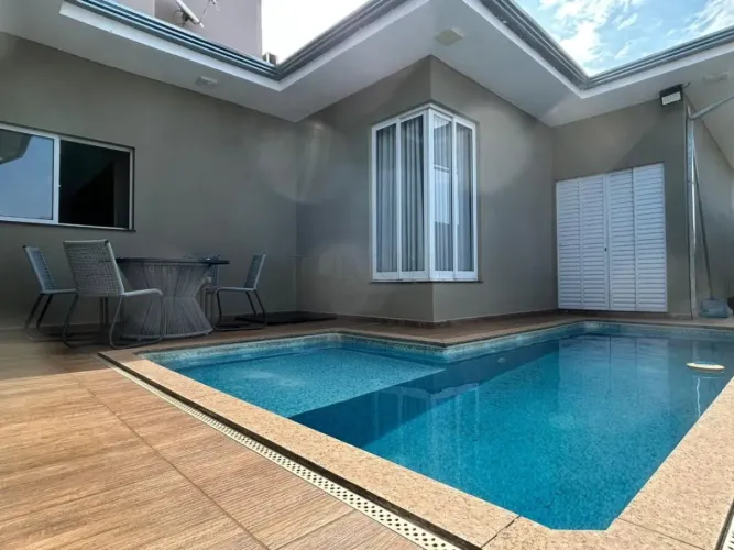 Casa à venda no condomínio Residencial Quinta Ranieri Green em Bauru -SP.