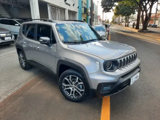Jeep Renegade Long. T270 1.3 TB 4X2 Flex Aut. 2024