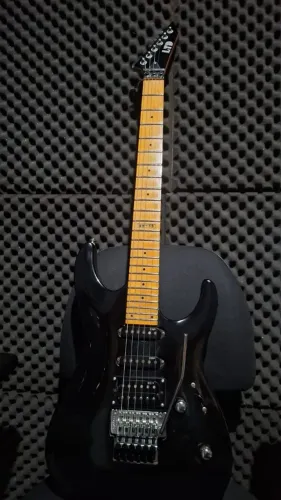 Guitarra LTD MH 53